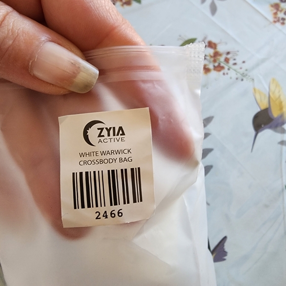 BNWT and bag White Warwick Crossbody Bag - Picture 4 of 9